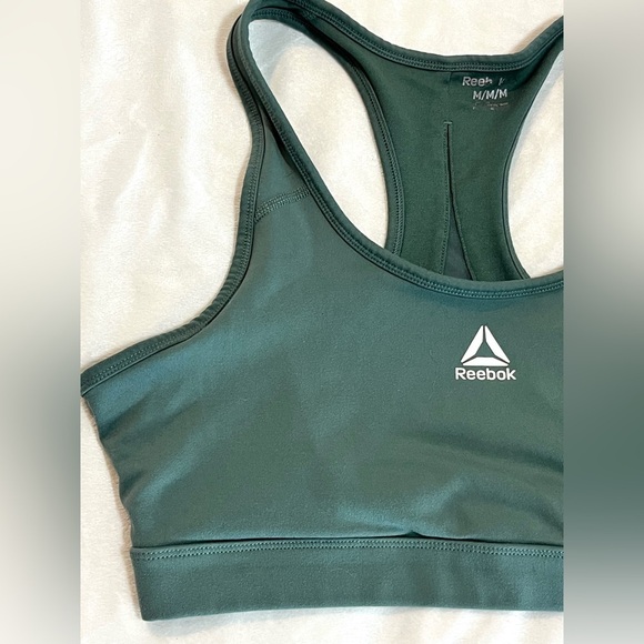 Reebok Women's Racerback Green Sports Bra Size Medium - Picture 2 of 9